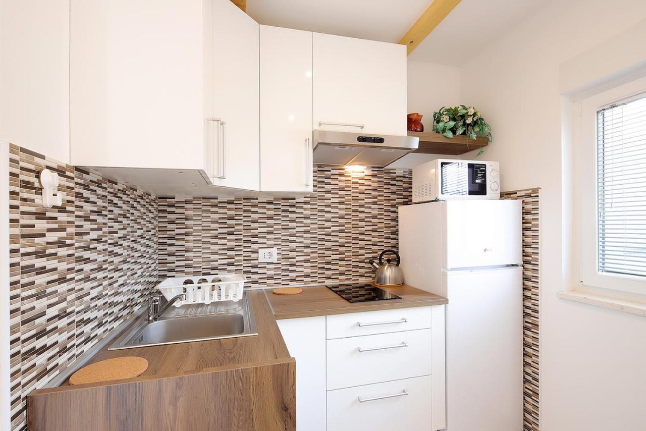 Apartments Sonja Šilo Extérieur photo